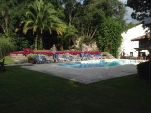Πισίνα στο ή κοντά στο Apartamentos Buga +26 φωτογραφίες