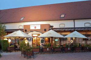 Restaurace v ubytování Hotel Chvalská Tvrz