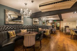 Gallery image of The Golden Lion Hotel, St Ives, Cambridgeshire in St Ives