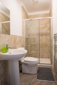 Ένα μπάνιο στο The Retreat at Plover Cottage Lindley
