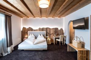 Postel nebo postele na pokoji v ubytování Hotel Schmung