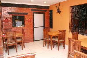 Kuchyň nebo kuchyňský kout v ubytování Thamel Backpackers Home + 29 fotografií
