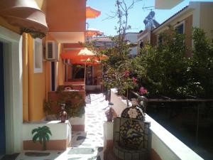 Gallery image of Studios Cosmopolitan in Panagio&uacute;da