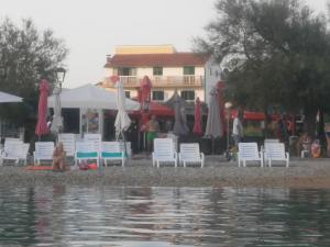 Fotografie z fotogalerie ubytování Apartmani Vesna v destinaci Vodice