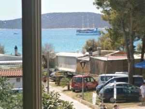 Fotografie z fotogalerie ubytování Apartmani Vesna v destinaci Vodice