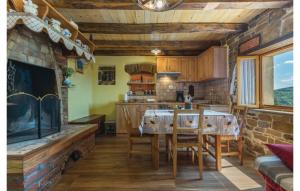 Kuchyň nebo kuchyňský kout v ubytování Apartment Anna