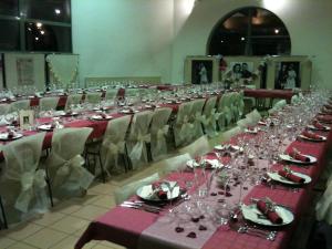 Restaurace v ubytování Hôtel du Commerce