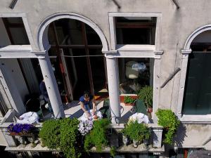 Budova, v ktorej sa ubytovanie bed & breakfast nachádza