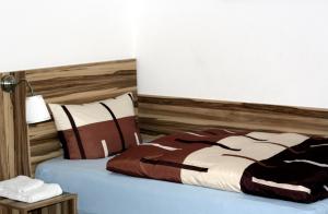 Cama o camas de una habitación en Hotel Zur Heidquelle