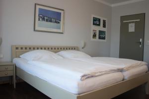 Gallery image of Hotel-amSee in Allensbach