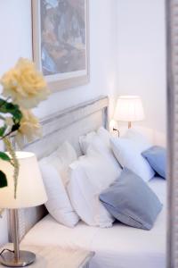 Cama ou camas em um quarto em Hotel Anna