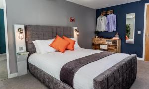 Gallery image of Hotel Apartments ByDesign in Swindon