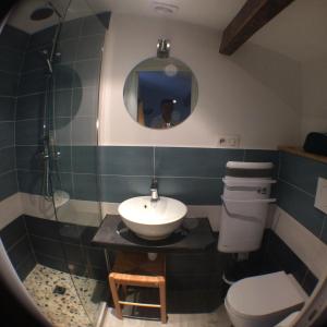 Ванна кімната в Suquet Charm