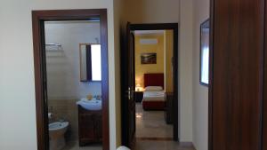 Uma casa de banho em Vignali Residence