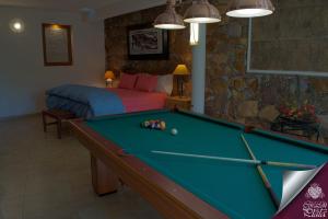 Casa Corazon de Plata Suites biliárdasztala