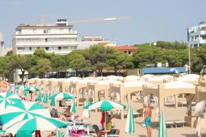 Fotografie z fotogalerie ubytování Hotel Ambra v Lignanu Sabbiadoru