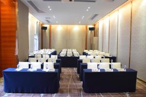 Konferenční prostory v ubytování Ramada Foshan Hotel