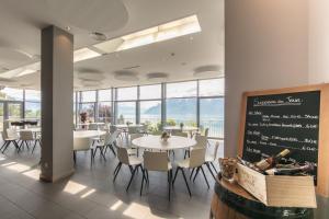 Restaurace v ubytování Hôtel Prealpina