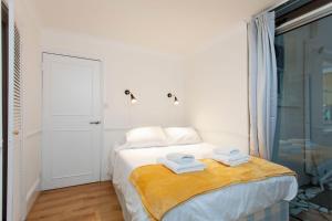 Ένα ή περισσότερα κρεβάτια σε δωμάτιο στο ItalianFlat - Warwick