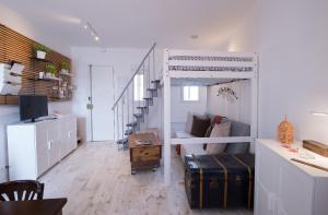 Kuchyň nebo kuchyňský kout v ubytování For You Rentals Acacias apartment TEMPORAL ACA11