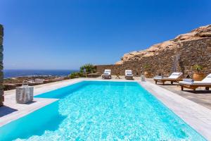 Gallery image of Elia Sea View Luxury Villa in Elia Beach