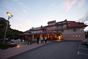 Budova, kde se hotel nachází