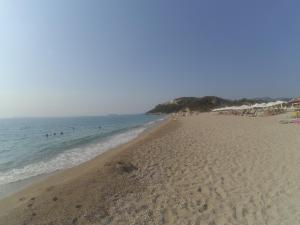 Φωτογραφία από το άλμπουμ του Virginia's Rooms  στην Πλαταριά