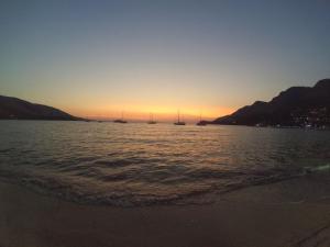 Φωτογραφία από το άλμπουμ του Virginia's Rooms  στην Πλαταριά