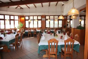 Restaurace v ubytování Hotel Marinšek