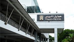 Certifikát, hodnocení, plakát nebo jiný dokument vystavený v ubytování Times Hotel Brunei