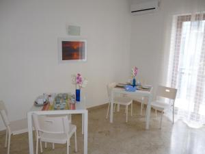 Gallery image of B&B Le Grand Bleu Siracusa - One Hundred Steps From Ortigia -Sea View - in Syracuse