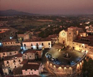 Bazén v ubytování B&B Palazzo Pancaro nebo v jeho okolí