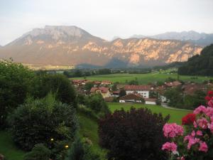 Een algemene foto van de bergen of uitzicht op de bergen vanuit het pension