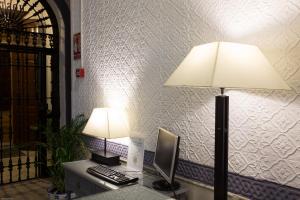 Zdjęcie z galerii obiektu Bed & Breakfast Naranjo w Sewilli +37 zdjęć
