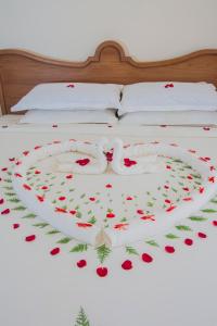 Vuode tai vuoteita majoituspaikassa Inle Apex Hotel