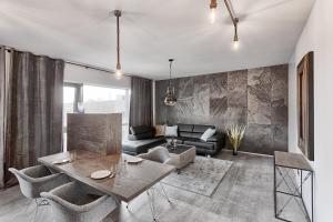 Posedenie v ubytovaní Qbik Loft Aparts