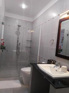 Phòng tắm tại Lehome Serviced Apartment-Binh Thanh Dist