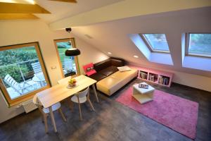 Gallery image of Jeans Apartment in Horjul