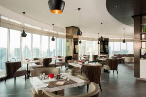 Restorāns vai citas vietas, kur ieturēt maltīti, naktsmītnē JC Kevin Sathorn Bangkok Hotel