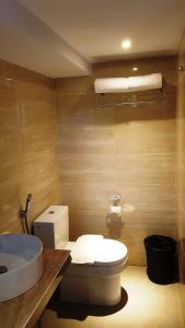 Koupelna v ubytování Pandawa All Suites Hotel