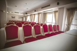 Ärikülastajate ala ja/või konverentsiruum majutusasutuses Hotel Cronos