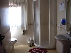 A bathroom at Pensión la Estación