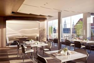 Um restaurante ou outro lugar para comer em Hotel Bayerischer Hof