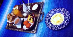 Menjar al riad o a prop