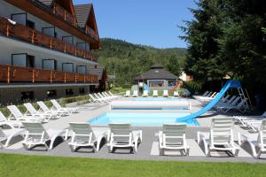 Bazén v ubytování Hotel Beskidian nebo v jeho okolí