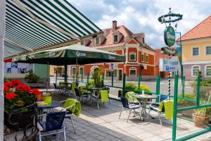 Budova, kde se hotel nachází
