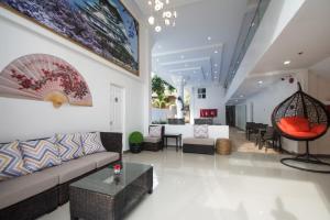 Posezení v ubytování IL Mare Sakura Resort Boracay
