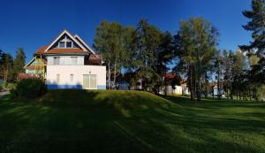 Vonkajšia záhrada v ubytovaní Riviera Lipno 502-07