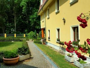Zahrada ubytování Hotel Nosal