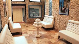 Posezení v ubytování Artemis Resort Wellness Hotel